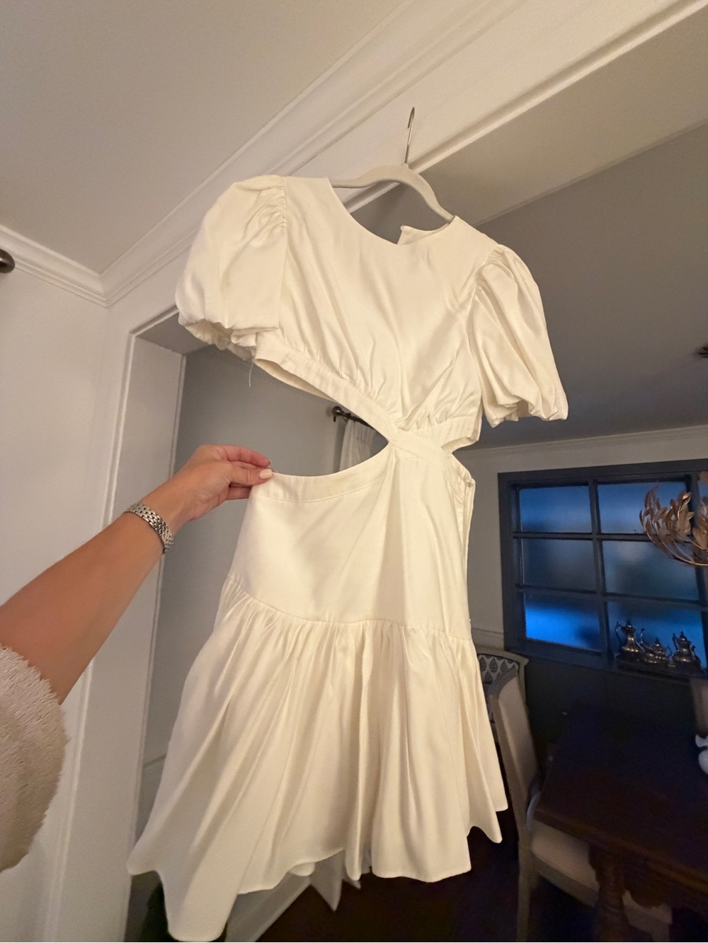 DO+BE White Cutout Puff Sleeve Tiered Mini Dress
